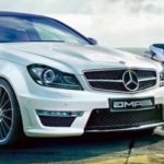 ¿Cuánto se puede ahorrar con una moto en comparación con un coche?
