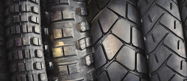 Qué condiciones tienen que tener los neumáticos de una motocicleta